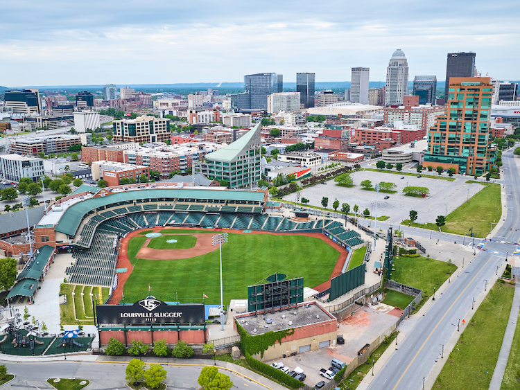 a photo of louisville kentucky